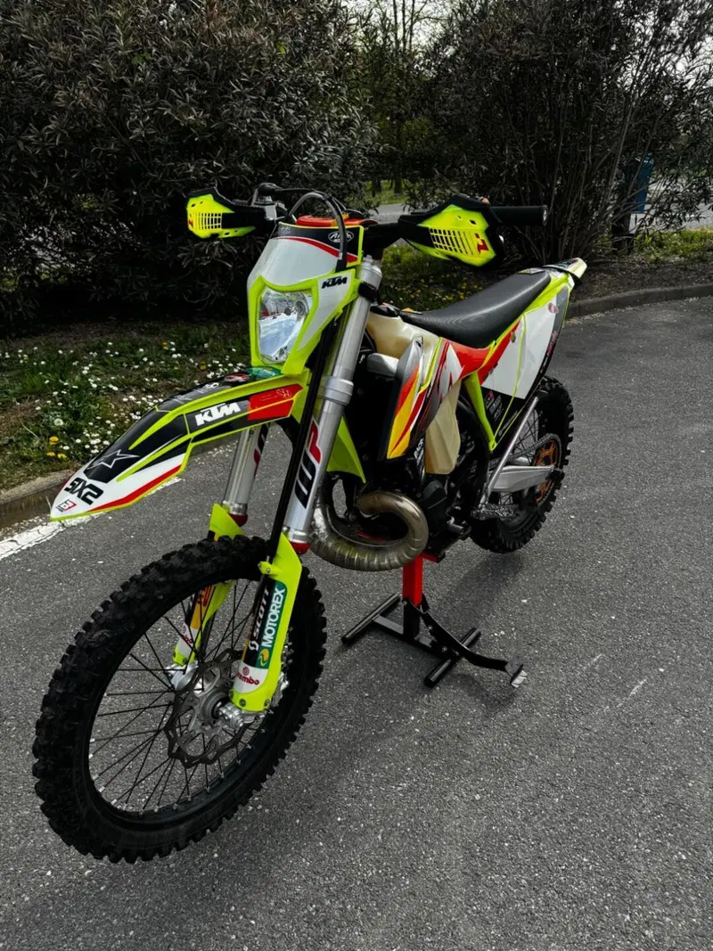 KTM 250 EXC TPI (2022) (2)