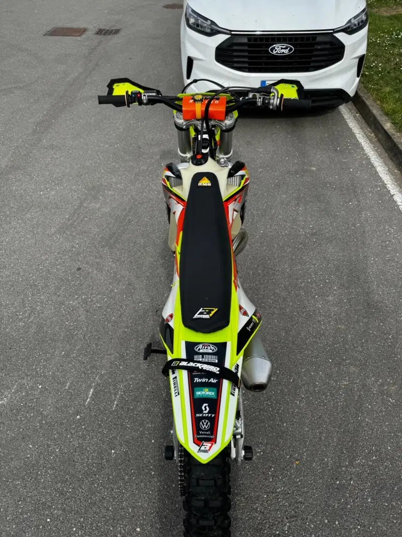 KTM 250 EXC TPI (2022) (6)