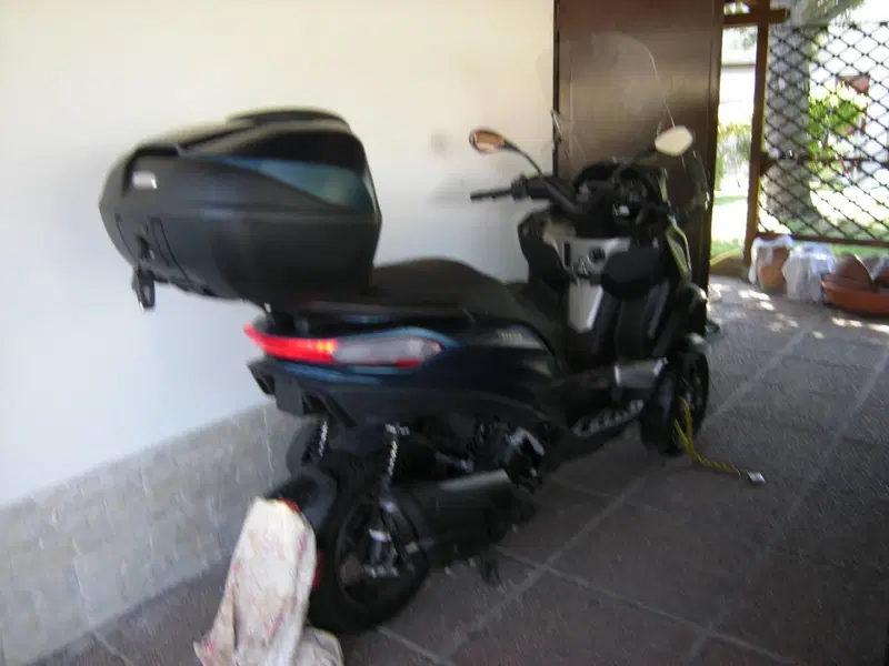 Piaggio MP3 530 ABS Hpe (2023 - 24) (3)