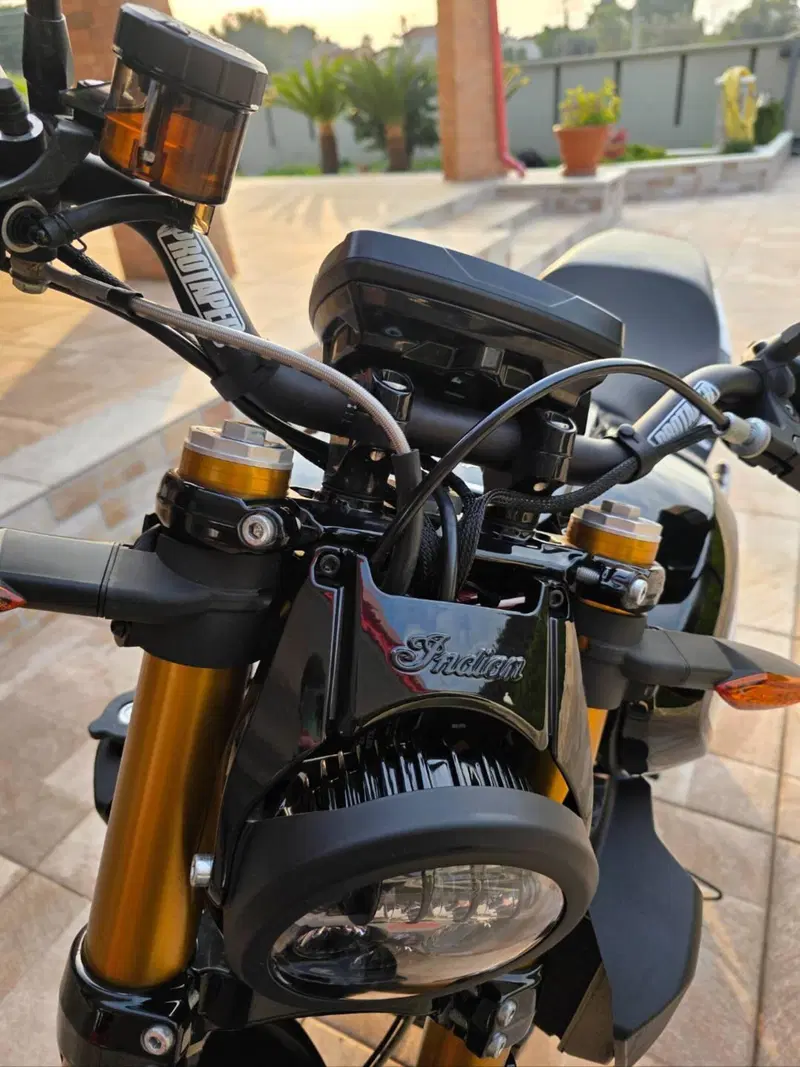 Indian FTR 1200 S (2021 - 22) (9)