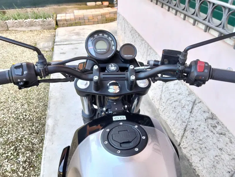 Royal Enfield Scram 411 (2022 - 24) (6)