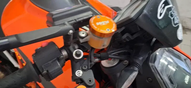 KTM 1290 Super Duke R ABS (2014 - 16) (3)