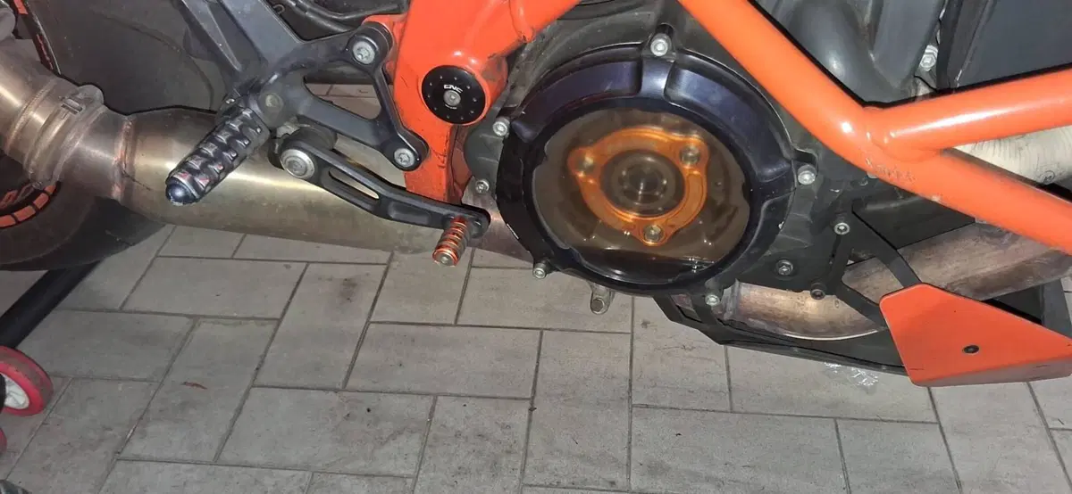 KTM 1290 Super Duke R ABS (2014 - 16) (4)