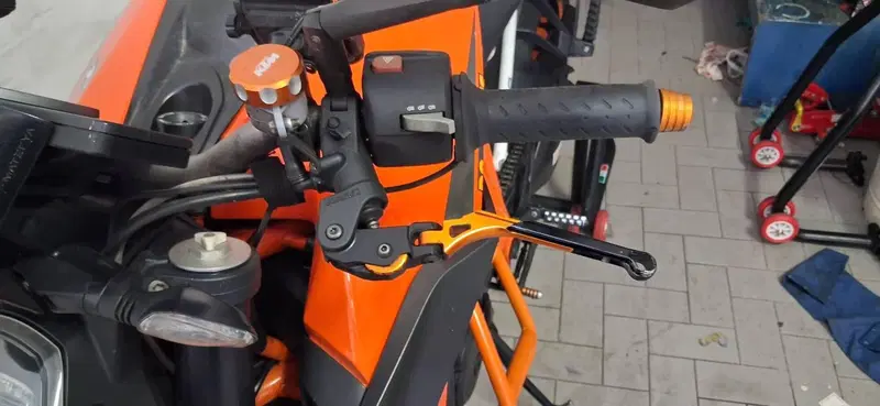 KTM 1290 Super Duke R ABS (2014 - 16) (6)