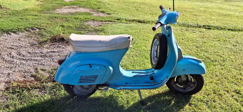 Piaggio Vespa 50 special  (5)