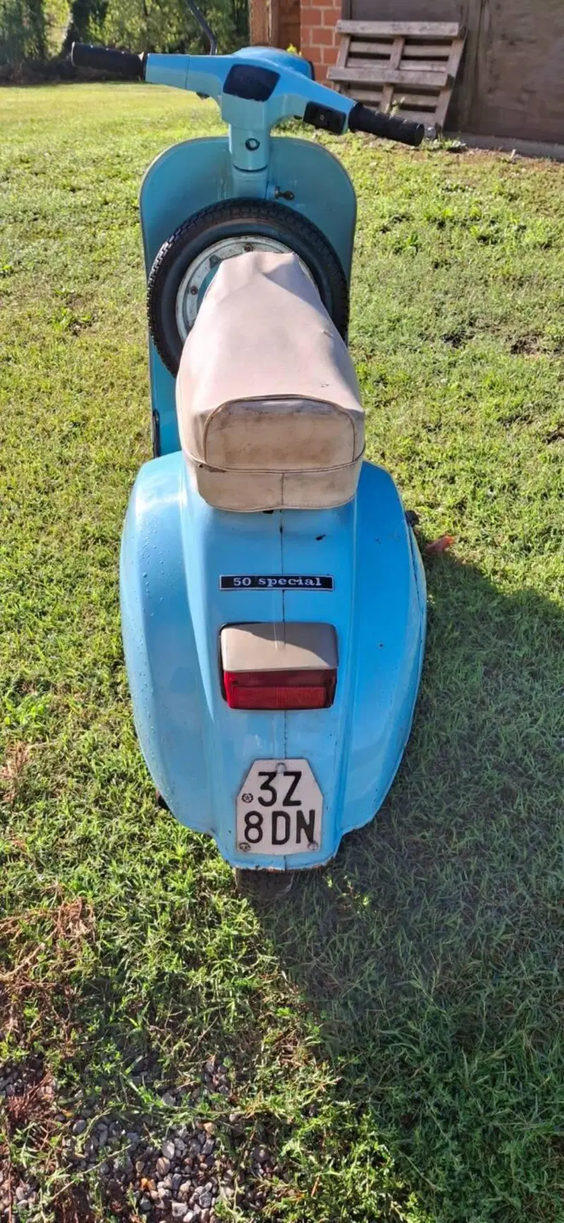 Piaggio Vespa 50 special  (7)