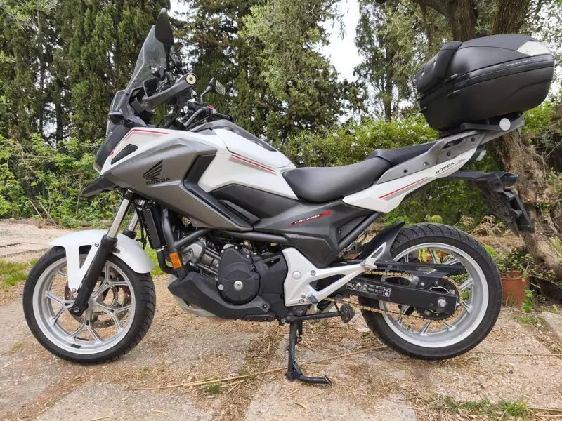Honda NC 750 X DCT ABS (2016 -17) (2)