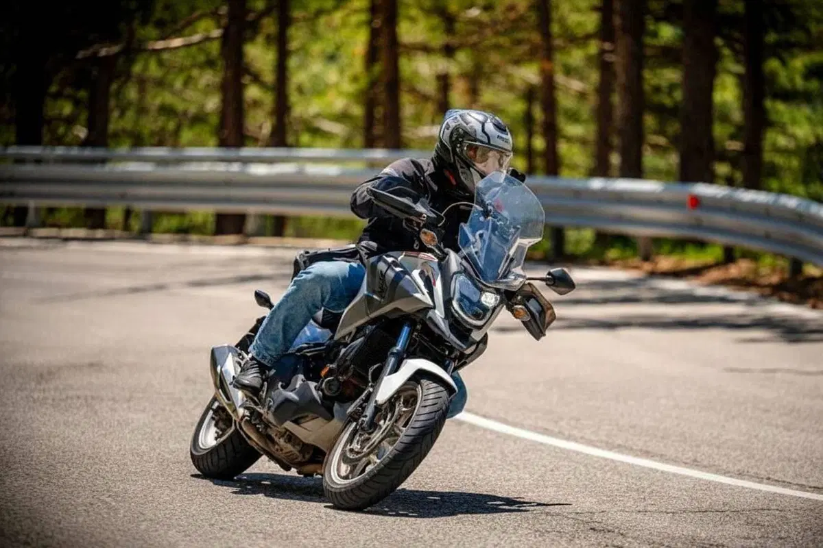 Honda NC 750 X DCT ABS (2016 -17) (10)