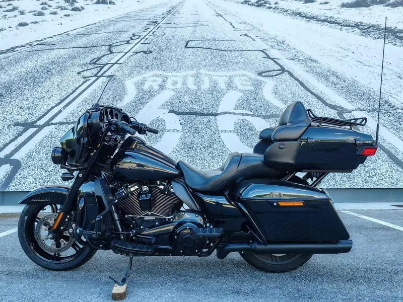Harley-Davidson 114 Electra Glide Ultra Limited (2020) - FLHTK (2)
