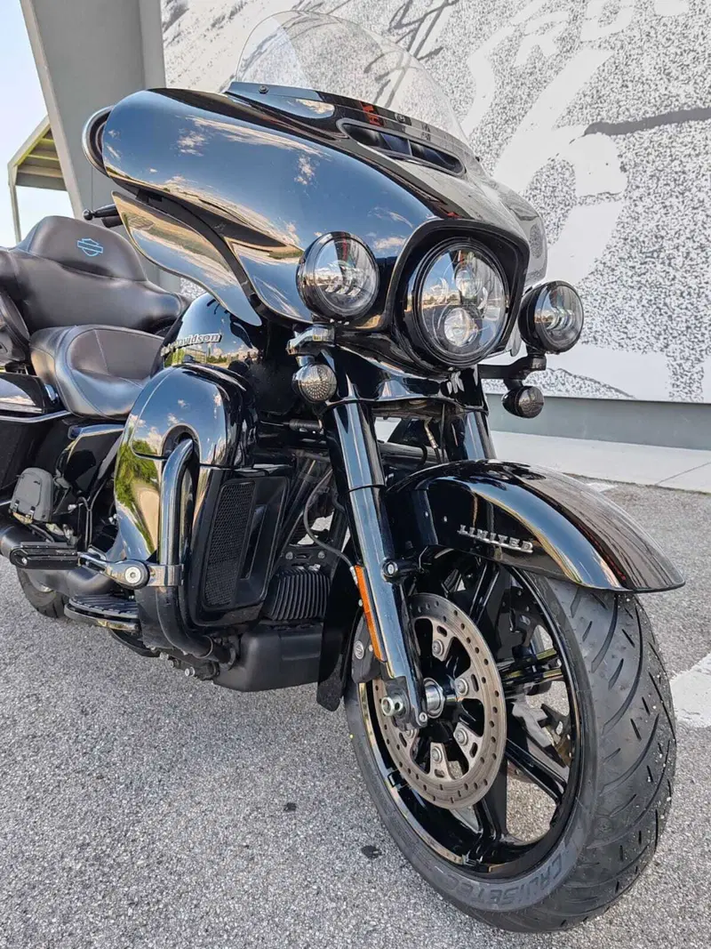 Harley-Davidson 114 Electra Glide Ultra Limited (2020) - FLHTK (3)