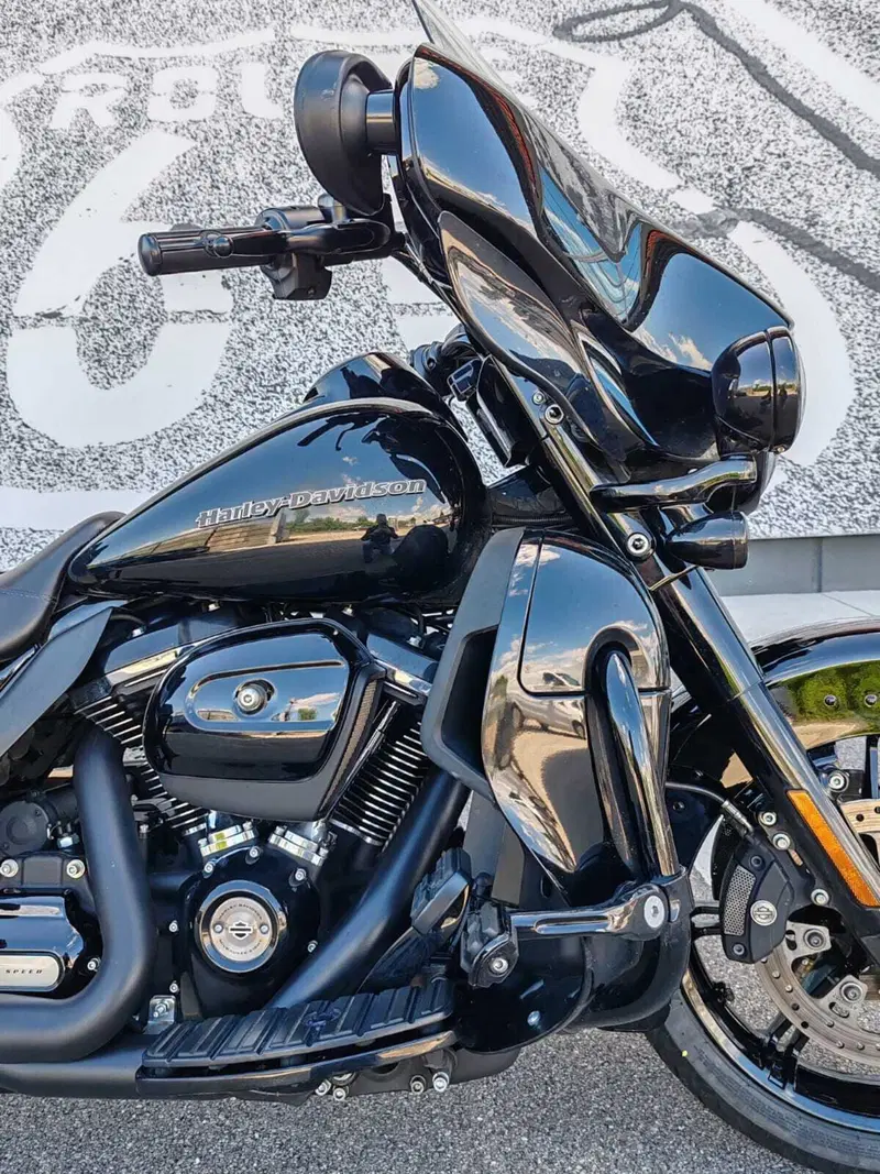 Harley-Davidson 114 Electra Glide Ultra Limited (2020) - FLHTK (5)