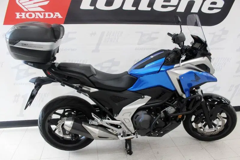 Honda NC 750 X DCT (2021 - 24) (2)