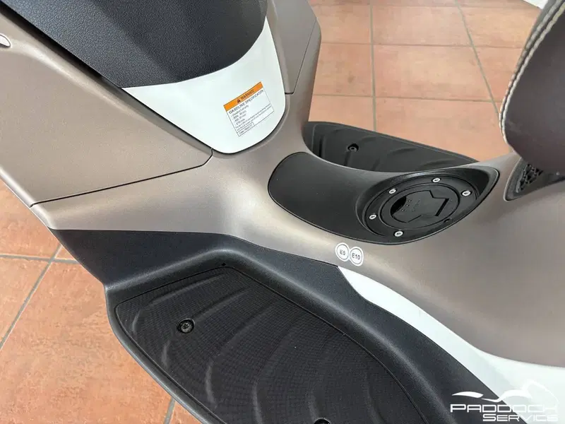 Piaggio Medley 150 ABS (2021 - 25) (9)