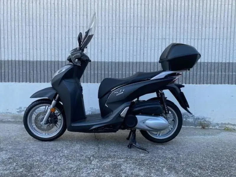 Honda SH 300 i ABS (2016 - 20) (4)