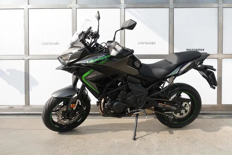 Kawasaki Versys 650 (2025 - 26) (3)