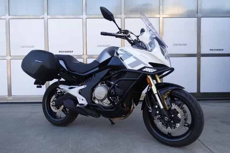 CFMOTO 650MT (2021 - 24)