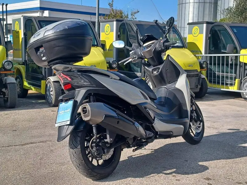 Kymco Agility 300i (2020) (4)