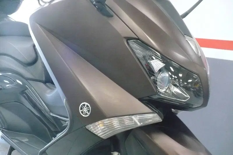 Yamaha T-Max 530 Bronze Max (2014) (10)