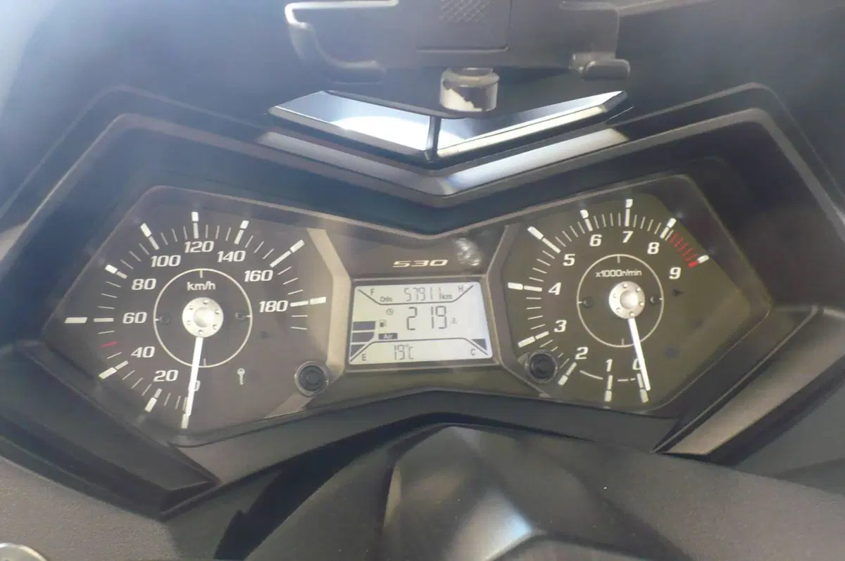 Yamaha T-Max 530 Bronze Max (2014) (11)