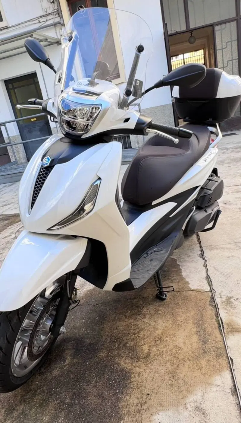 Piaggio Beverly 400 ABS-ASR (2021 - 24) (7)