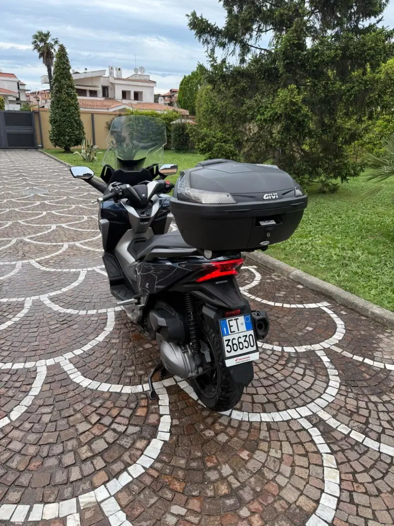 Honda Forza 300 Limited Edition ABS (2020) (4)