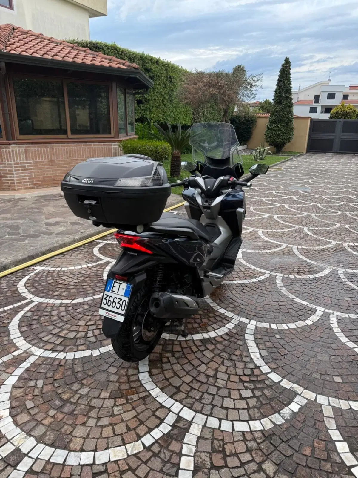 Honda Forza 300 Limited Edition ABS (2020) (3)