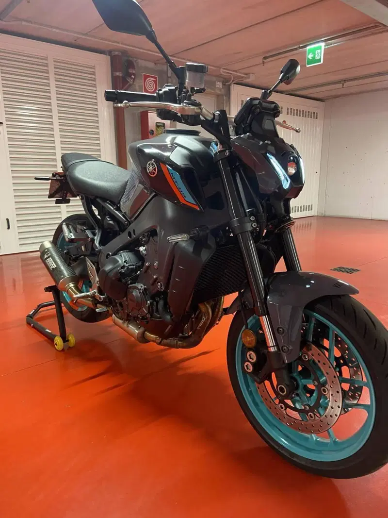 Yamaha MT-09 (2021 - 23) (3)