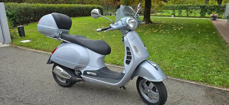 Vespa GTS 250 i.e. (3)