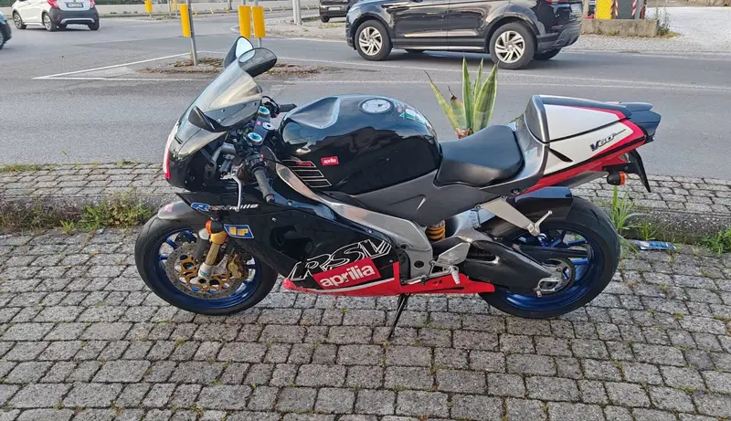 Aprilia Rsv Mille R