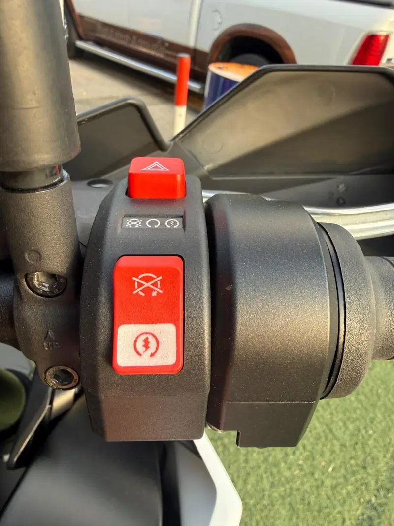 KTM 790 Adventure (2023 - 24) (16)