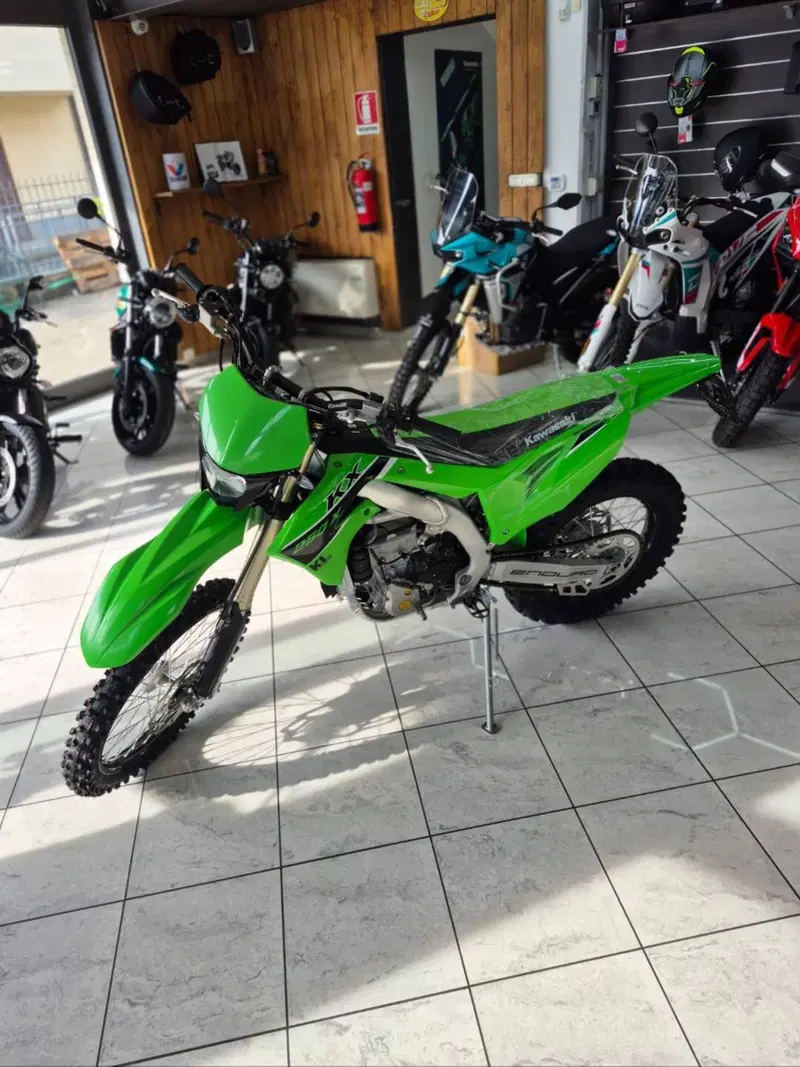 Kawasaki KX 250 X (2023 - 24) (2)