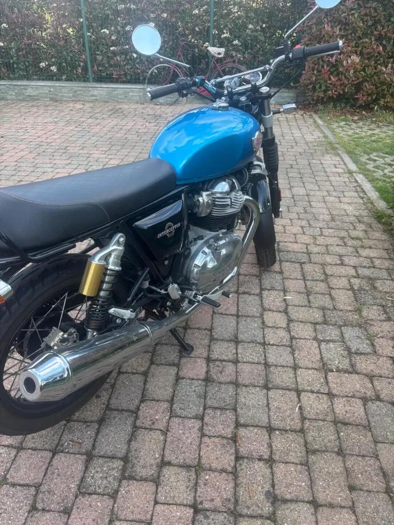 Royal Enfield Interceptor 650 (2021 - 26) (2)