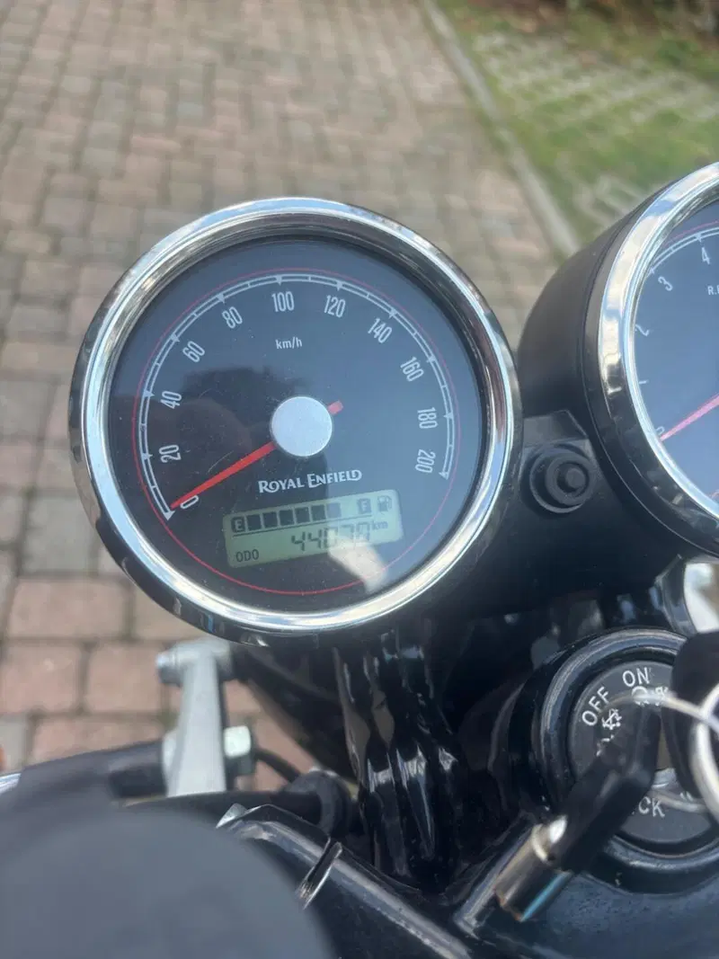 Royal Enfield Interceptor 650 (2021 - 26) (6)