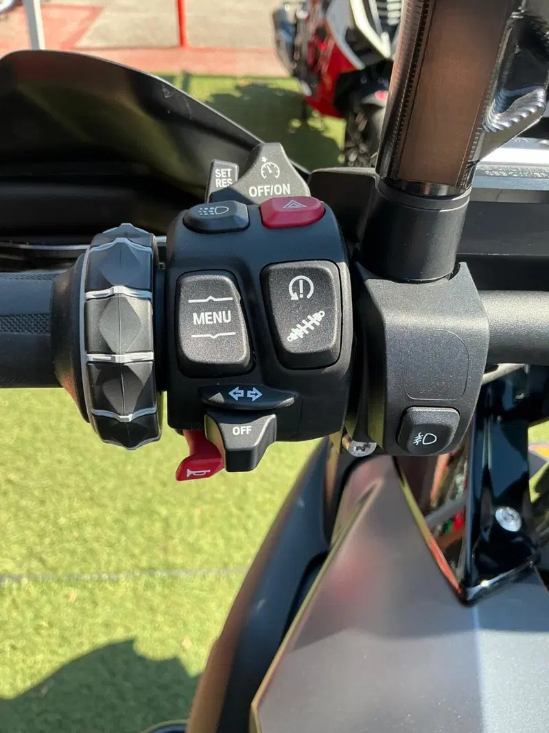 Bmw R 1250 GS Ultimate Edition (2023) (16)