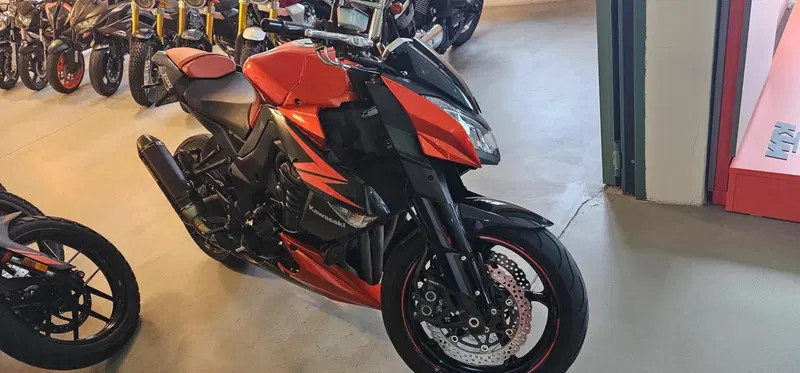 Kawasaki Z1000 (4)