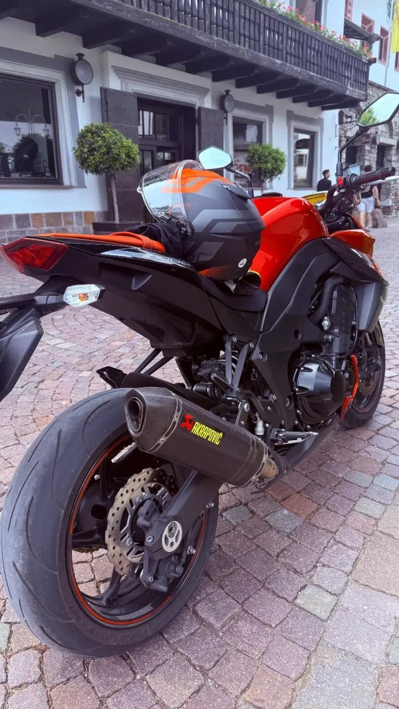 Kawasaki Z1000 (9)