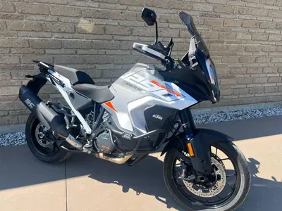 KTM 1290 Super Adventure S (2022 - 25) usata