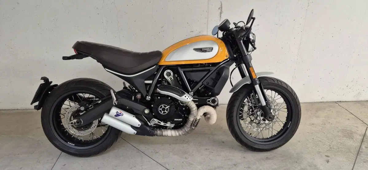 Ducati Scrambler 800 Classic (2017 - 18) (3)