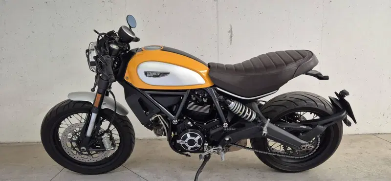 Ducati Scrambler 800 Classic (2017 - 18) (4)