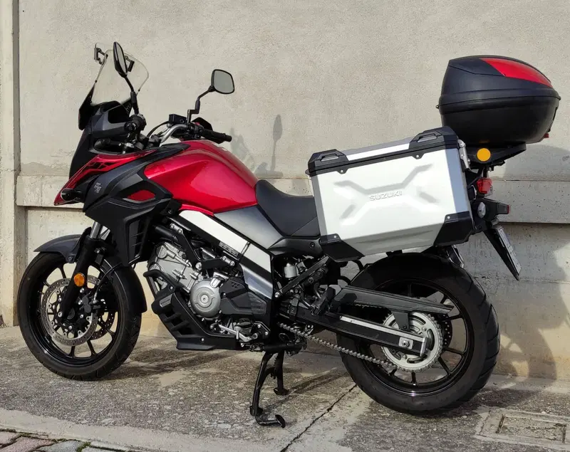 Suzuki V-Strom 650 (2021 - 25) (3)