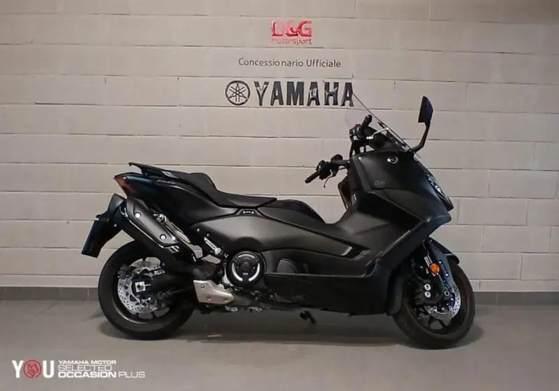 Yamaha T-Max 560 (2022 - 24) (4)