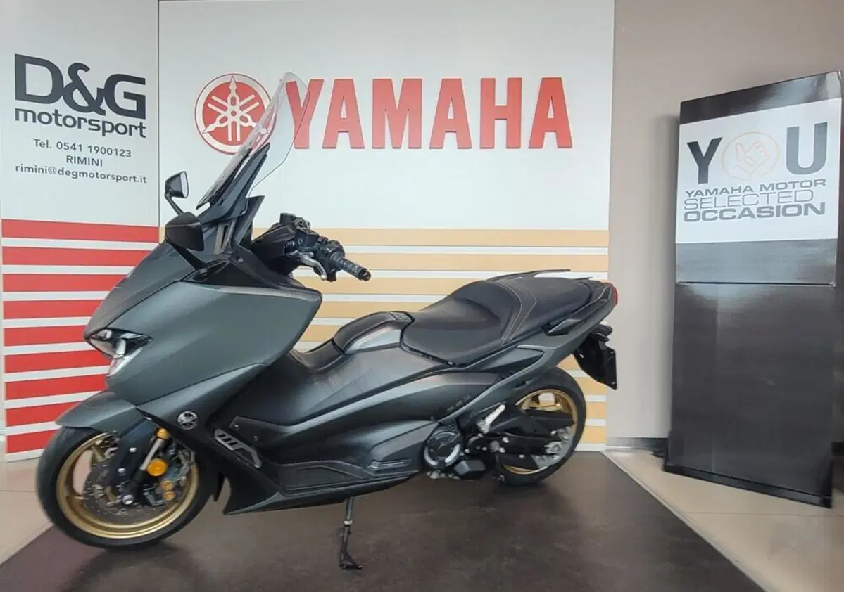Yamaha T-Max 560 (2020 - 21) (3)
