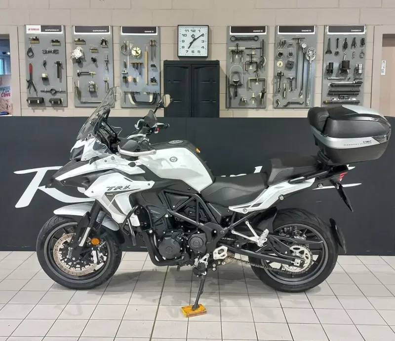 Benelli TRK 502 (2021 - 25) (2)