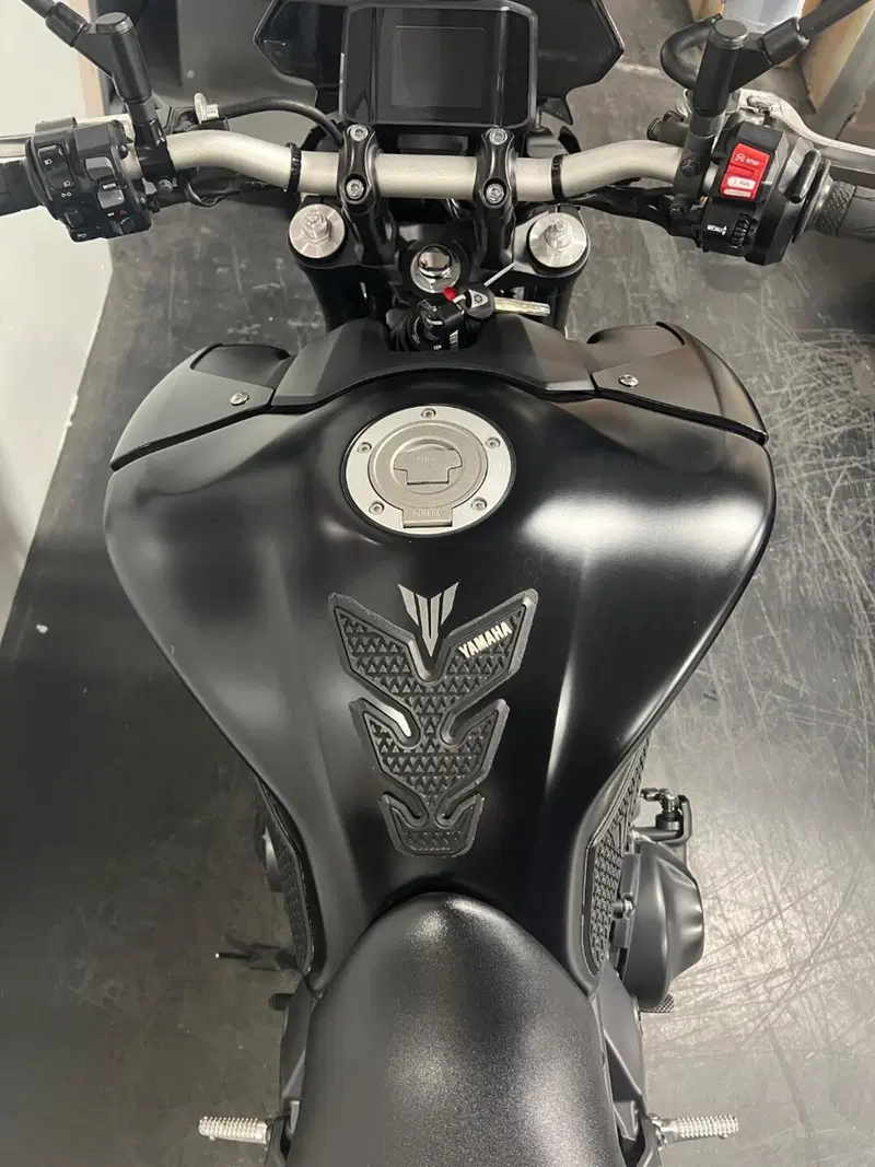 Yamaha MT-09 (2021 - 23) (9)