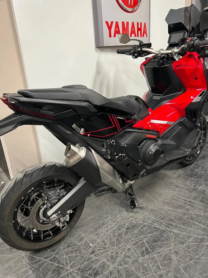 Honda X-ADV 750 DCT (2021 - 24) (4)