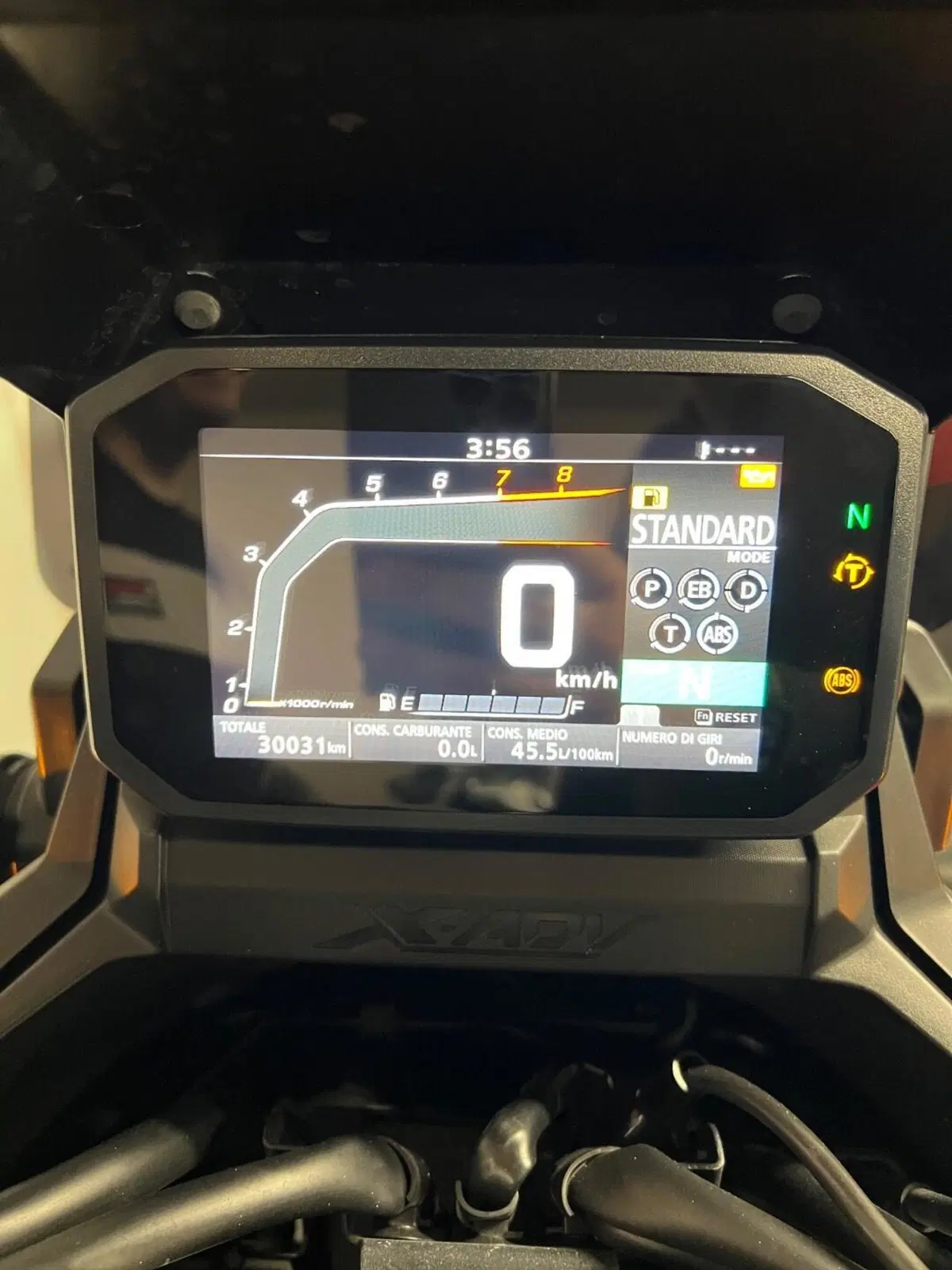 Honda X-ADV 750 DCT (2021 - 24) (10)