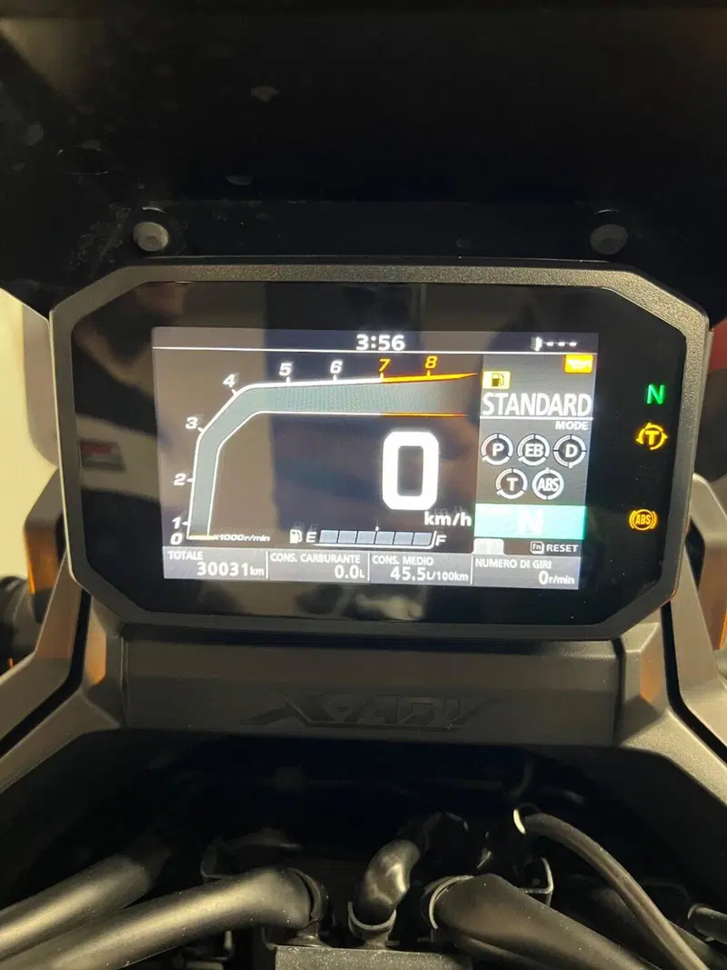 Honda X-ADV 750 DCT (2021 - 24) (10)