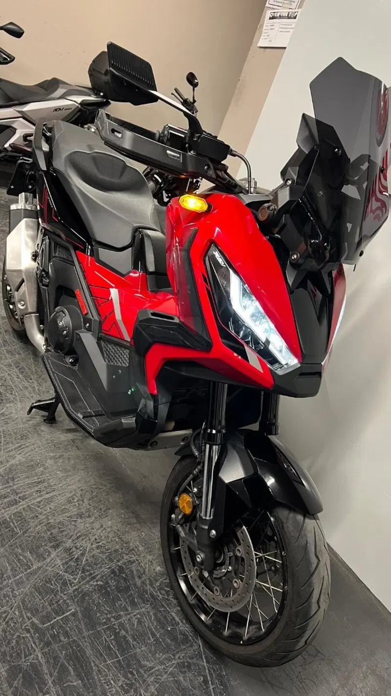 Honda X-ADV 750 DCT (2021 - 24) (11)