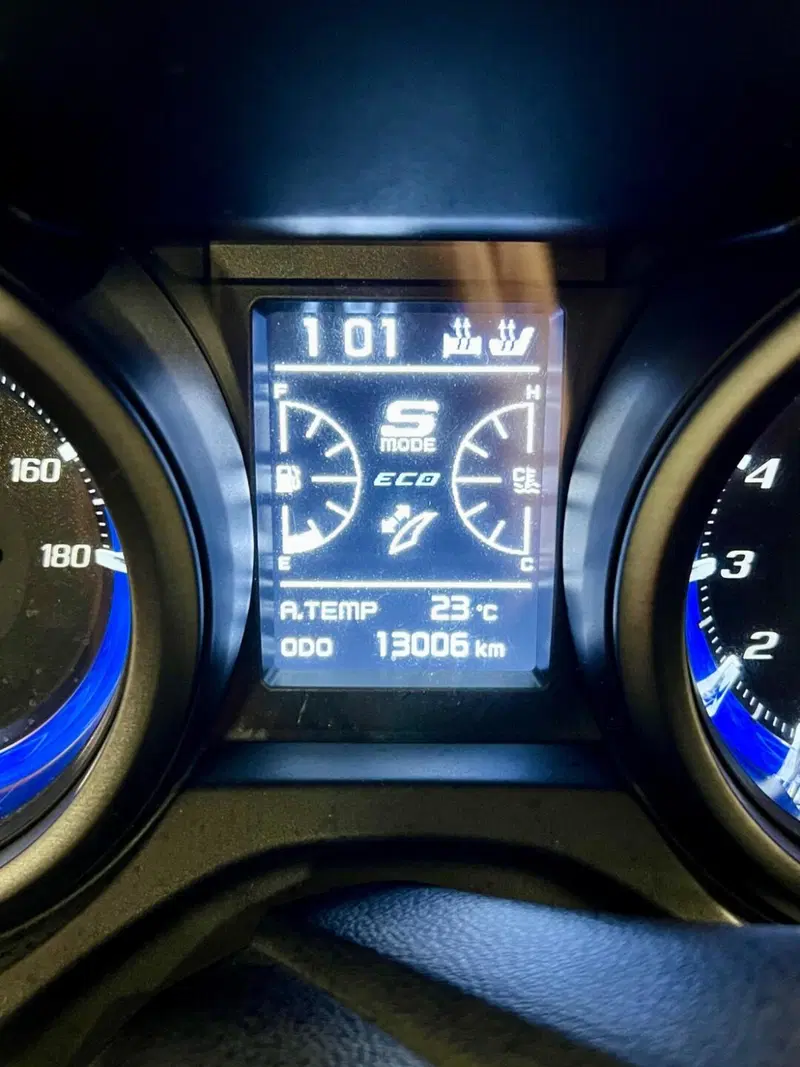 Yamaha T-Max 560 Tech Max (2020) (11)