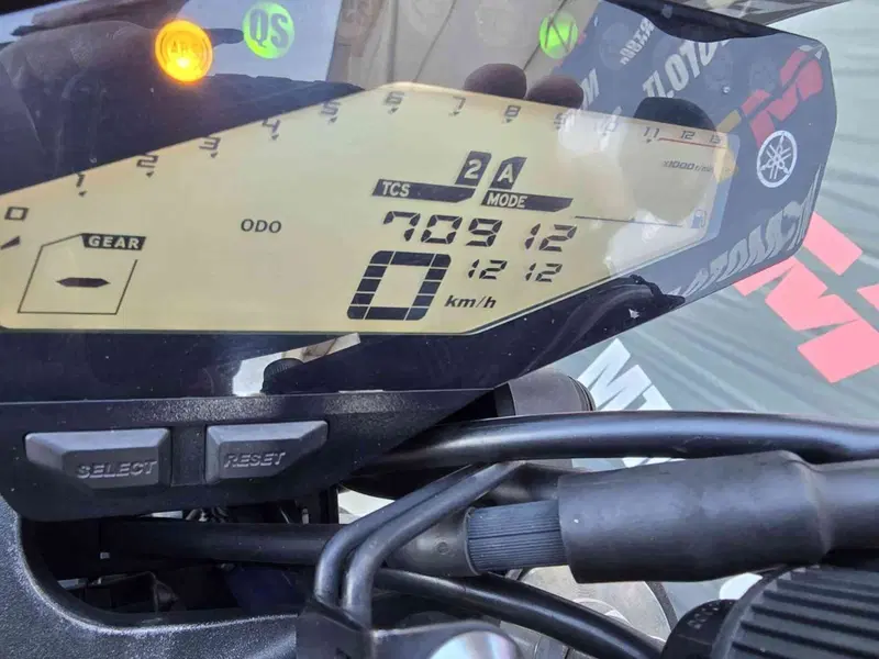 Yamaha MT-09 (2017 - 20) (20)